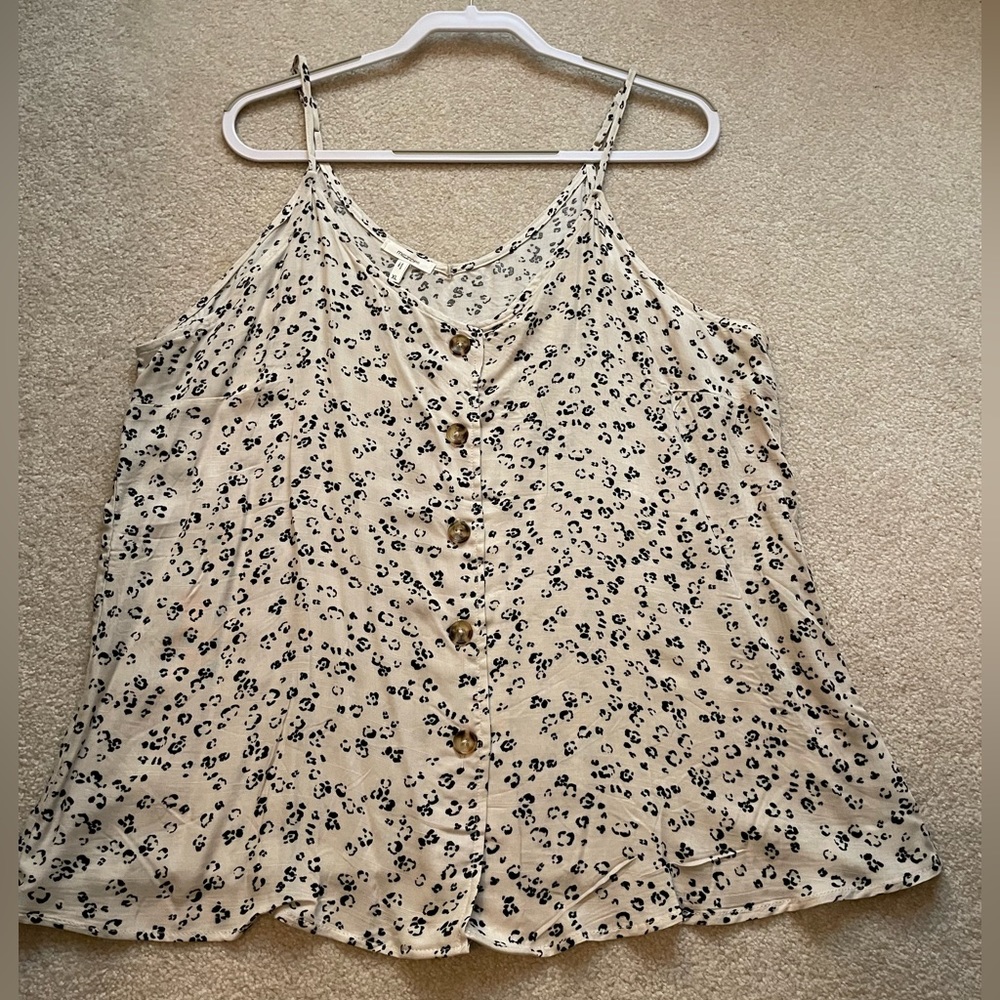Maurice’s women’s tank top